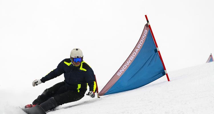 滑雪新手怎样写朋友圈（分享滑雪照片的技巧和注意事项）