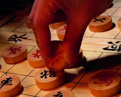 象棋快速提升技巧（15个段落教你轻松成为象棋高手）